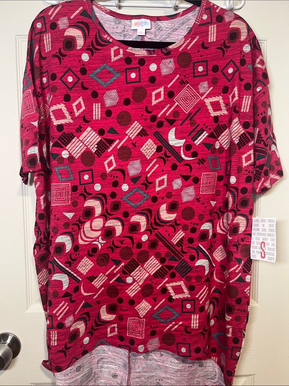 LuLaRoe Pink Geometric Print Short Sleeve Irma Tunic